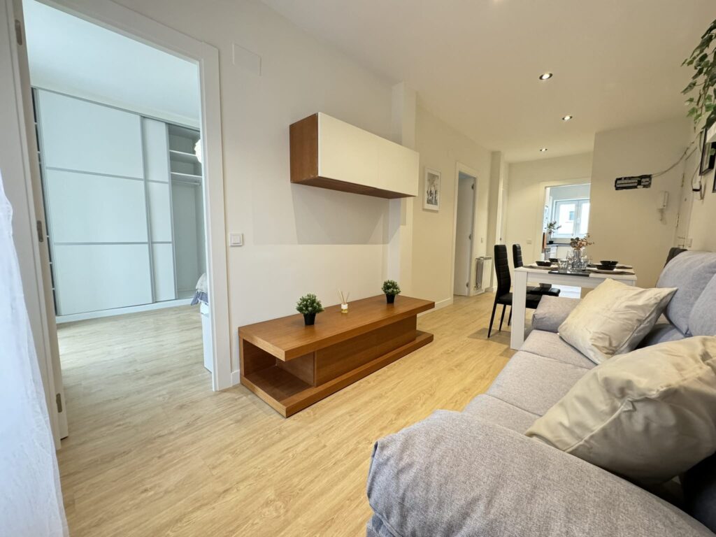 Salon reformado por J.J. Arroyo